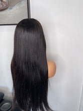 Load image into Gallery viewer, Straight 5x5 HD Lace Closure Glueless Wigs 200% Density 100% Human Hair